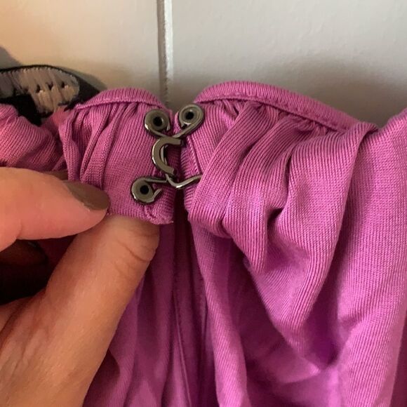 Banana Republic Silk Purple Top Size Small - Picture 4 of 5